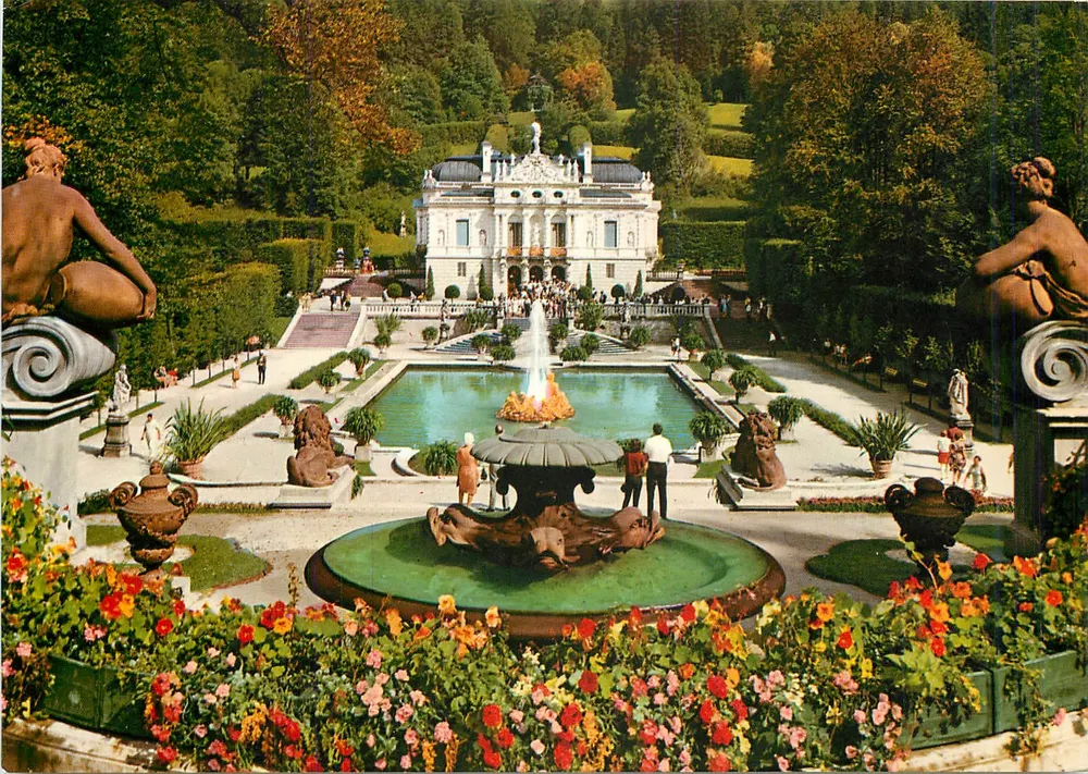 Castelo de Linderhof — vista dos jardins e da fonte — Original-Foto Kienberger - Frente