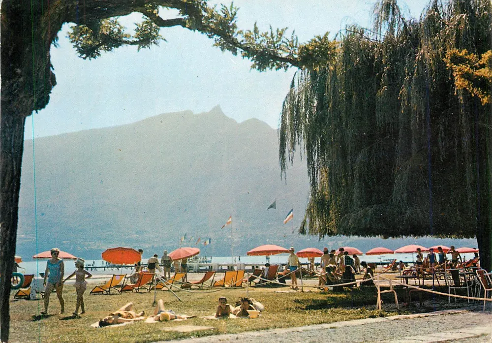 Aix-les-Bains (Savoie) — Die Strand und die Dent du Chat — Verleger: Le Revard - Vorderseite