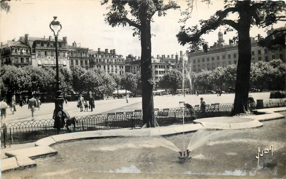 Place Bellecour — Lyon — Éditions d'Art Moderne - Vorderseite