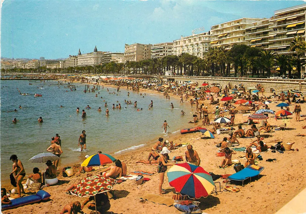 Cannes (06) — A Croisette e suas Praias — Éditions d'Art Montluc, Nice - Frente