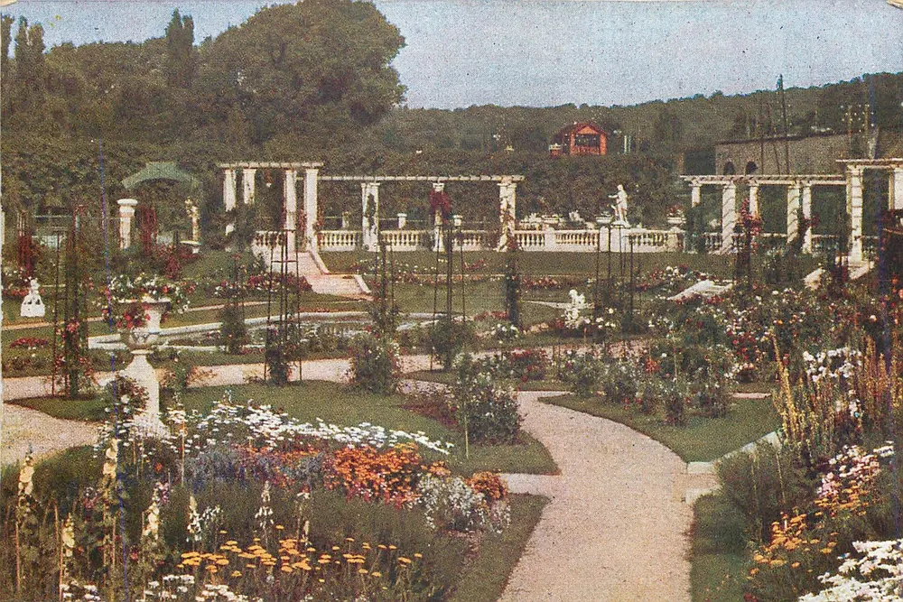 Roserai der Laboratorien Georges Cruuffaut — Versailles — Einladungskarte - Vorderseite