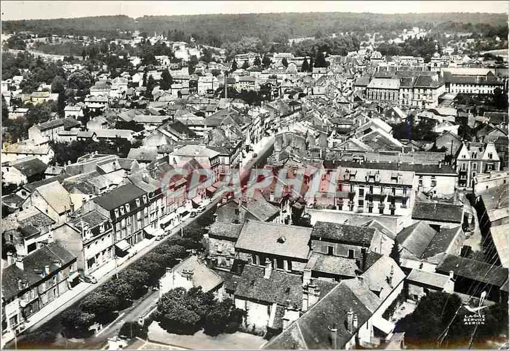 Vista aérea de Luxeuil-les-Bains — Editor: Lapie Service Aérien - Frente