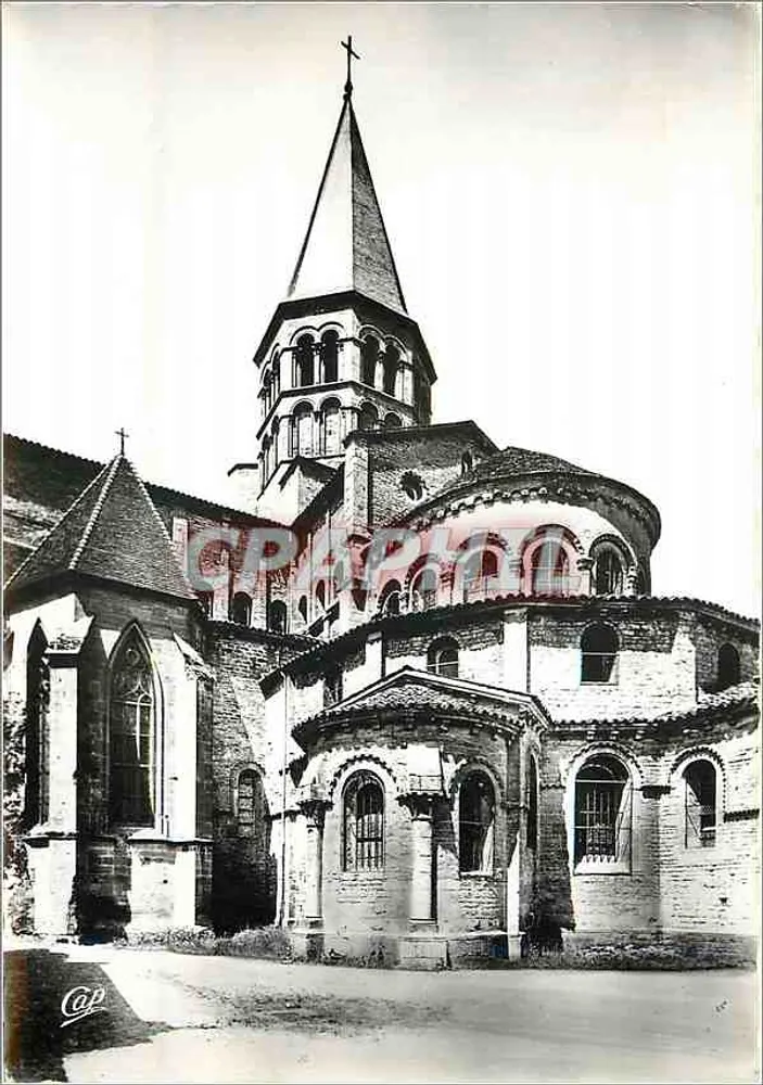 Paray-le-Monial — A Basílica, a Abside — Cie des Arts Photomécaniques, Paris - Frente