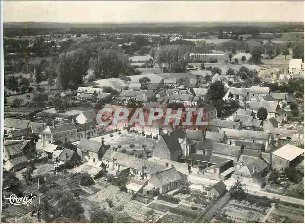Mayet (Sarthe) — Luftbild der Place und des Viertels Saint-Nicolas — Aériennes COMBET, MACON - Vorderseite