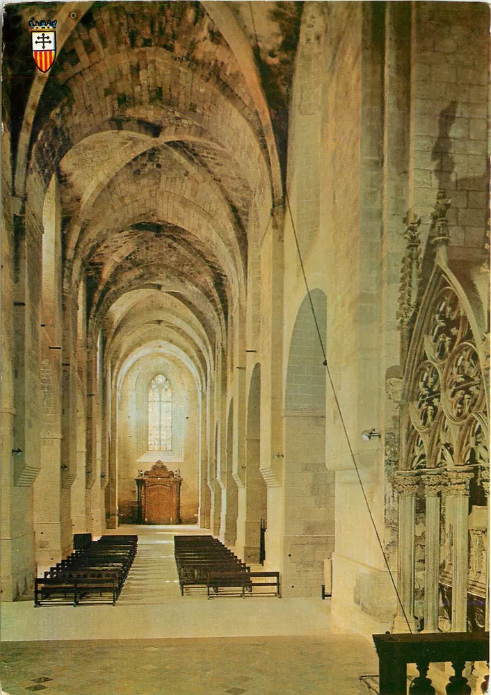 Kloster Santes Creus — Kirchenschiff — Foto color Raymond, Tarragona - Vorderseite