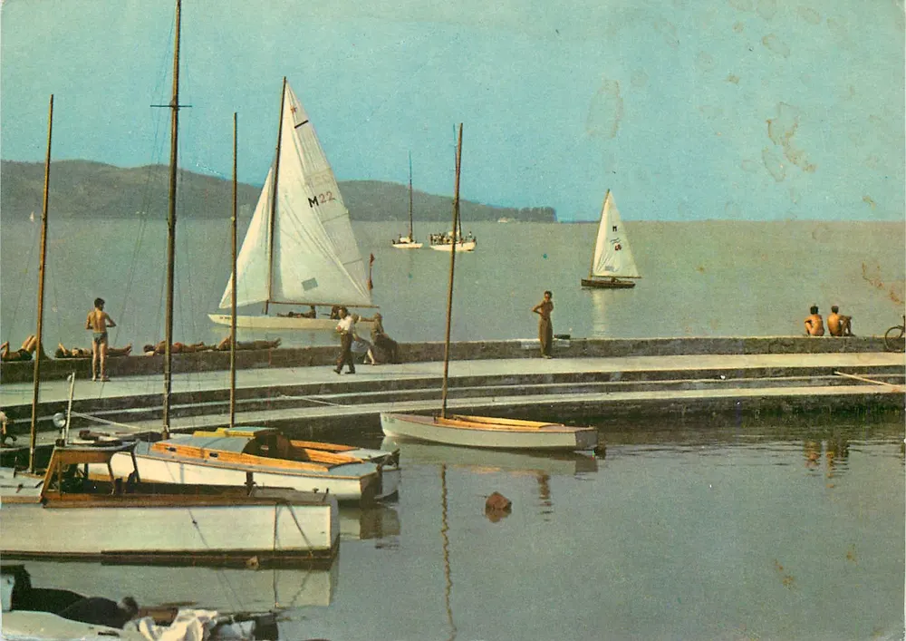 Balatonföldvár - Puerto — Foto MTI Járai, serie VIII-41/653 - Anverso