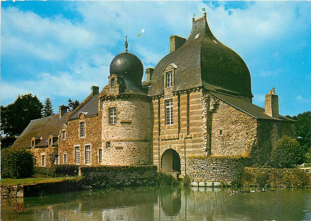 Kasteel van La Mayenne — 15 - BAIS (Mayenne) — Artaud, Printemps-Carquefou - Voorkant