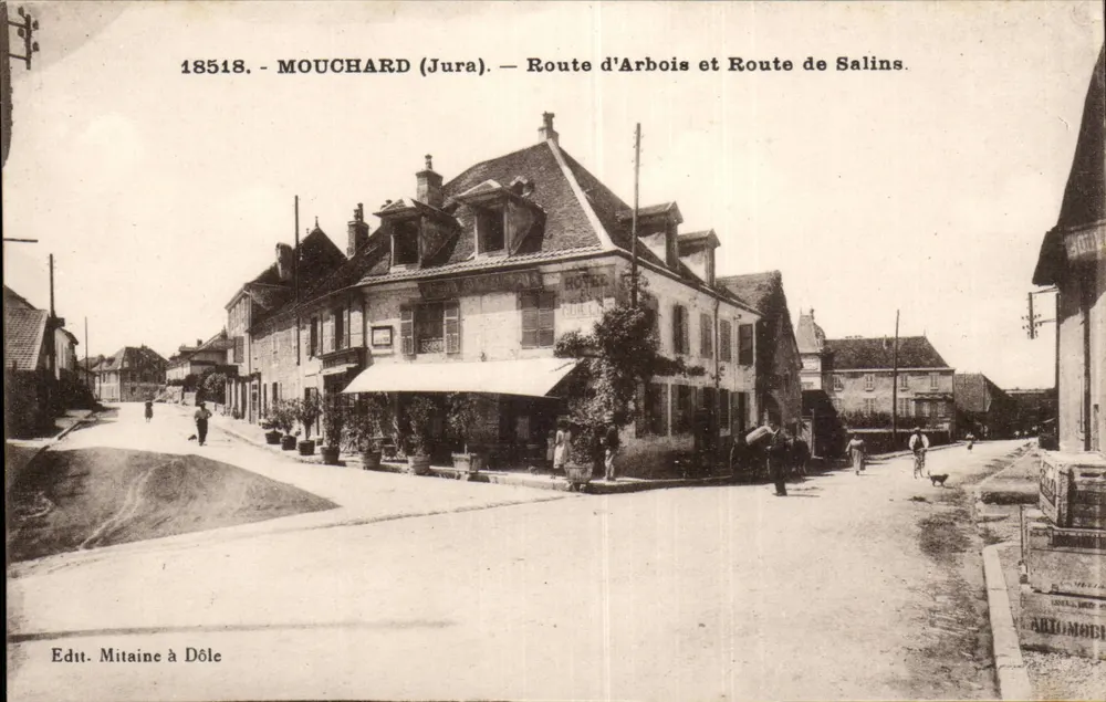 Mouchard (Jura) — Route d'Arbois et Route de Salins — Editt. Mitaine à Dôle - Recto