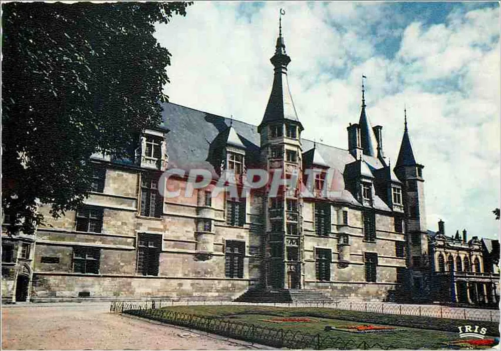 Nevers (Nièvre) — Schlosspalast und Theater — Editions C.D., Paris - Vorderseite