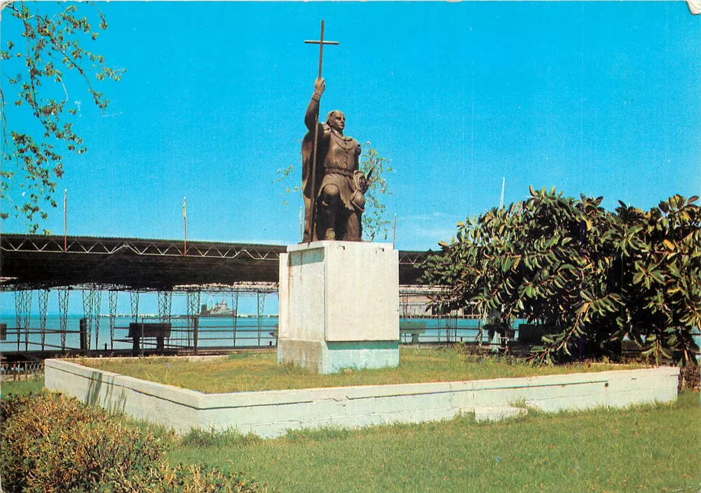 Statue von Christoph Kolumbus — Port-au-Prince, Haiti — veröffentlicht von Artiti - Vorderseite