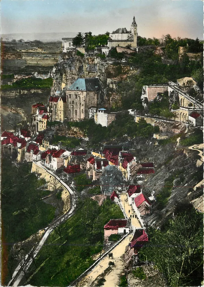 Rocamadour — vista panorâmica do vilarejo e do santuário — Edição J. Vertuel, Lot, n° 1481 - Frente