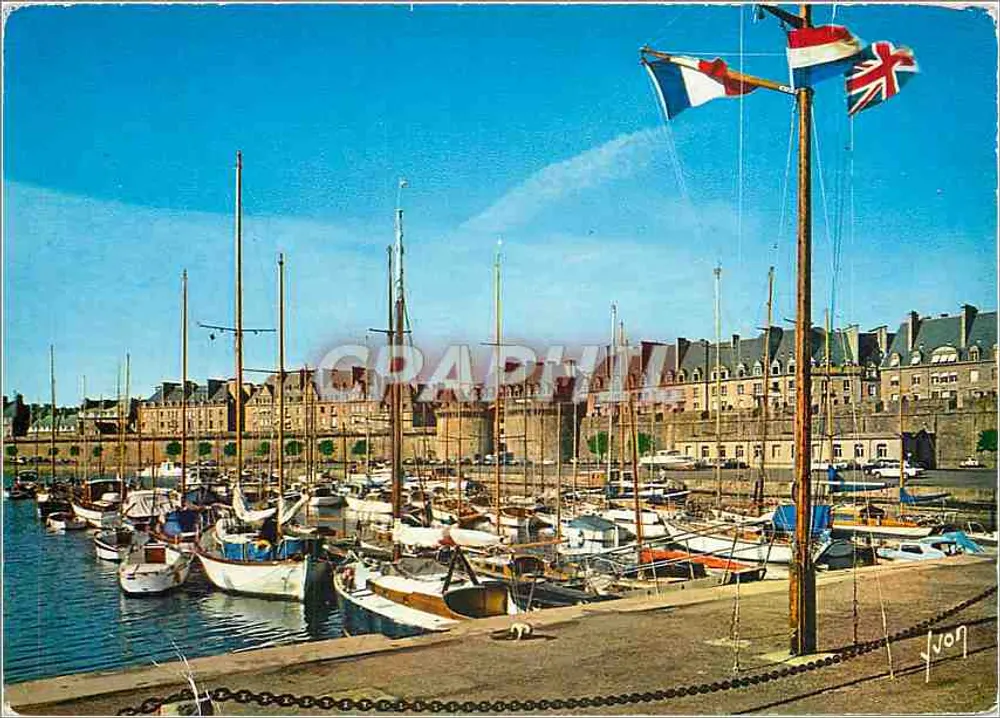 Hafen von Saint-Malo — Ansicht des Yachting-Clubs — Éditions Jean-Jaurès - Vorderseite