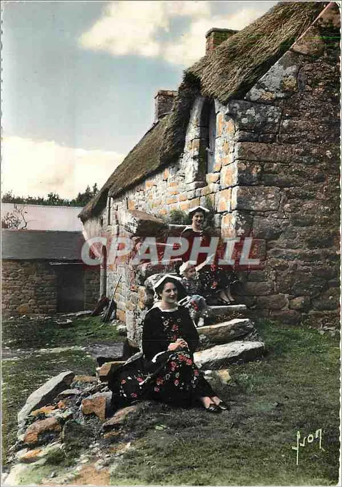 Bretonische Frauen vor einem Holzhaus — Éditions d'Art Martel, n° 6145 - Vorderseite