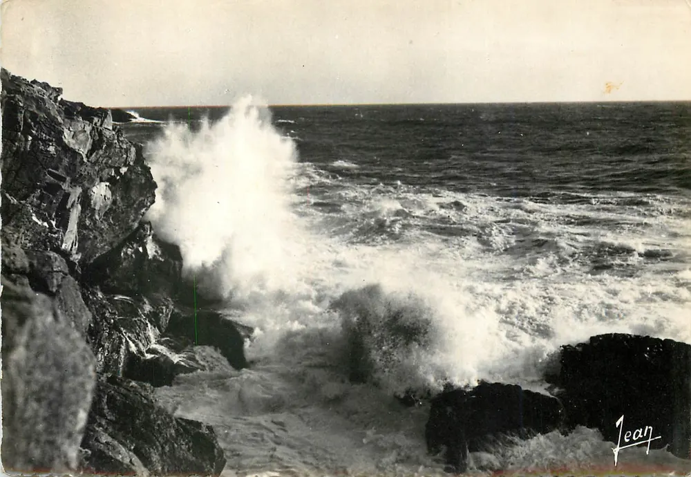 Côtes-de-Bretagne — Onda à Investida — Les Éditions Jean (Finistère) n°2247 - Frente