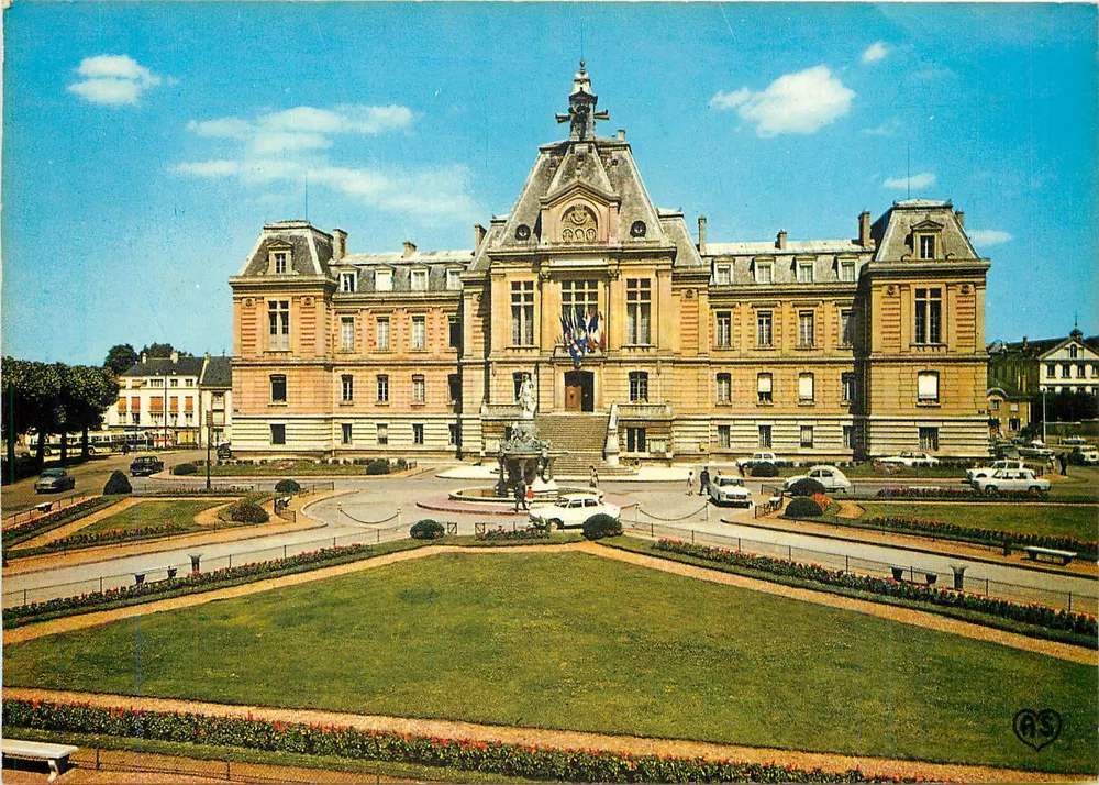 Das Rathaus von Évreux — Place du Général de Gaulle — Verlag Artaud Frères - Vorderseite