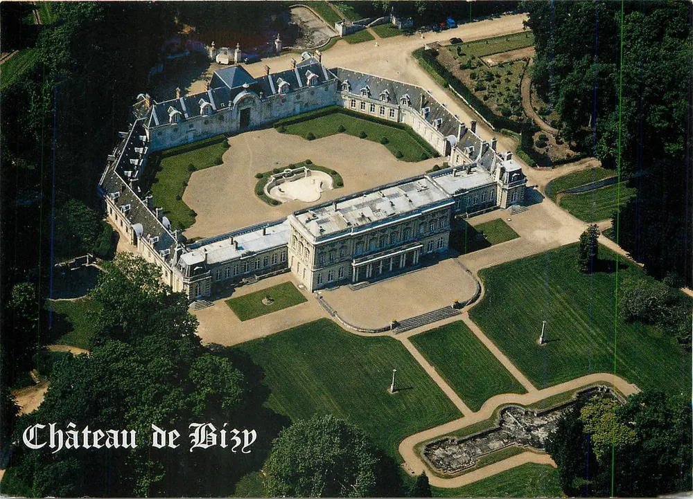 Castelo de Bizy — visão aérea — Éditions Dubray, n° 495/27 - Frente