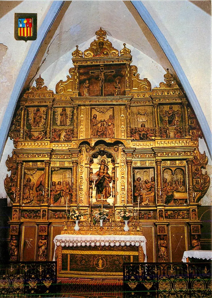Palalda — Notre-Dame du Rosaire — geschnitzte und vergoldete Holzretabel und Hauptaltar aus dem 18. Jahrhundert - Vorderseite