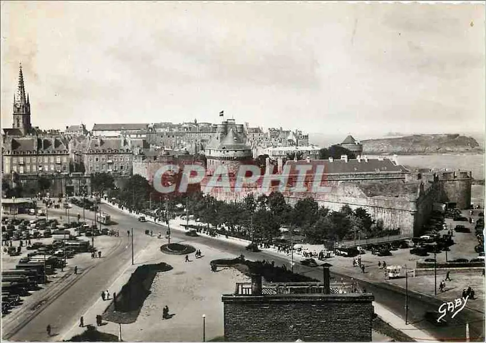 Saint-Malo (I.-et-V.) — Panoramablick und die Mauern — G. ARTAUD, Editions « GABY » - Vorderseite