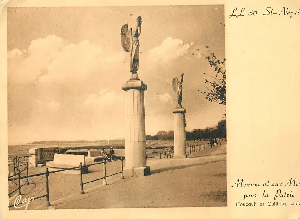 Monumento aos Mortos pela Pátria — St-Nazaire — Edição Nouvelles Galeries - Frente