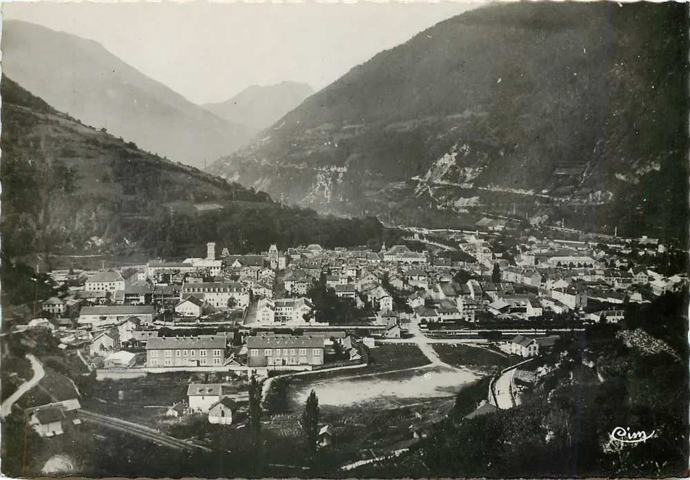 Moutiers (Savoie) — Ogólny widok — Cim - Awers