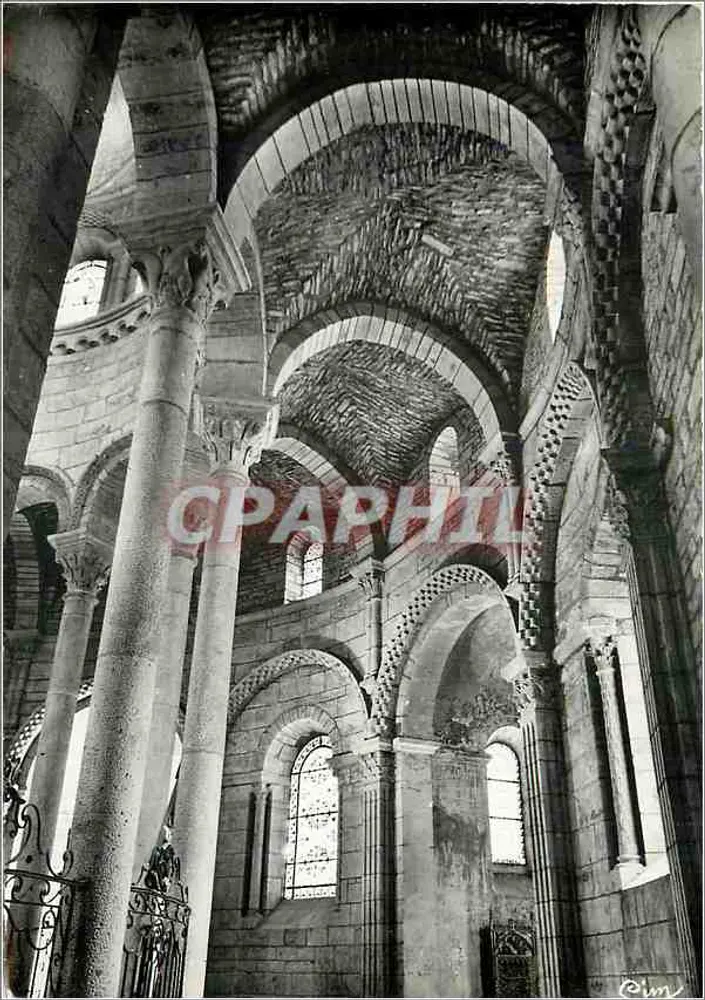 Paray-le-Monial — Basilika des Heiligen Herzens — Ambulatorium - Vorderseite