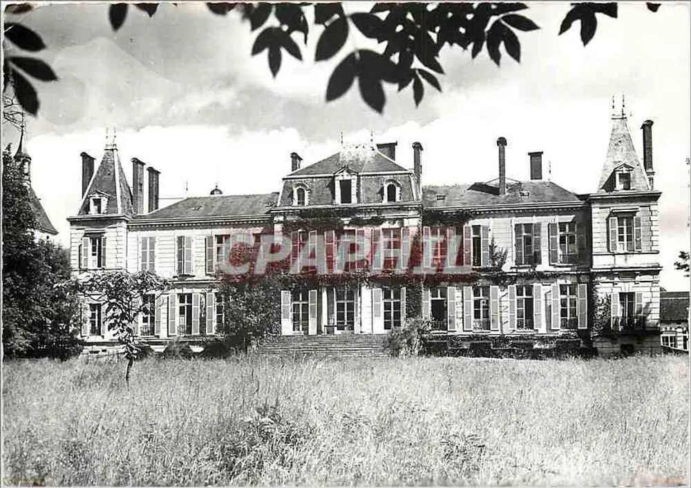 Castelo de Villy — Brienon-sur-Armançon (Yonne) — Les Éditions Négrais-Lobe - Frente