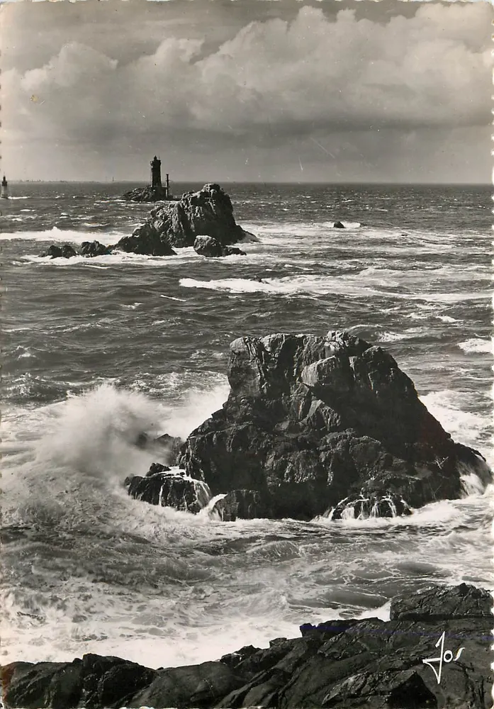 Punkt du Raz (Finistère) — Der alte Leuchtturm und die Insel Sein — Éditions d'Art JOS, Châteaulin - Vorderseite
