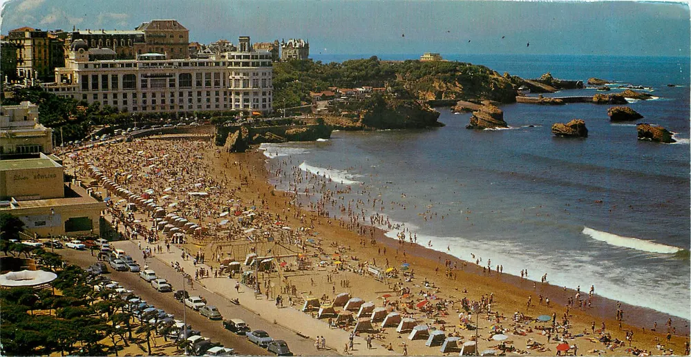 Biarritz (Basses-Pyrénées) — Vista geral da Grande Praia - Frente