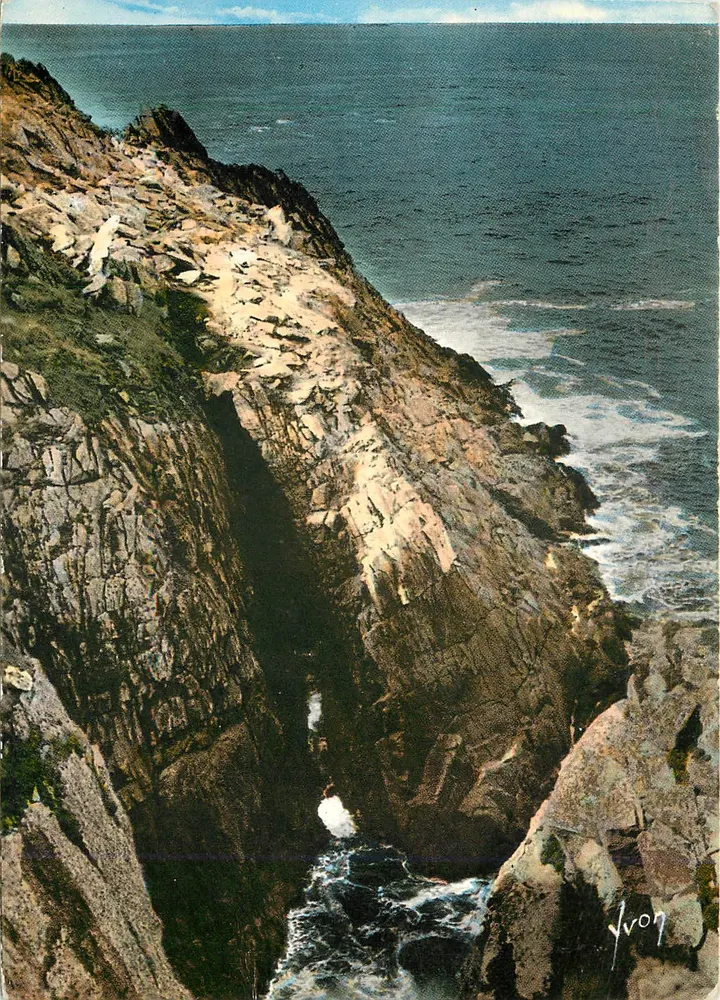 Ponta do Raz (Finistère) — O Inferno de Plogoff — Edições de Arte Yvon, Fabricação Arcueil - Frente