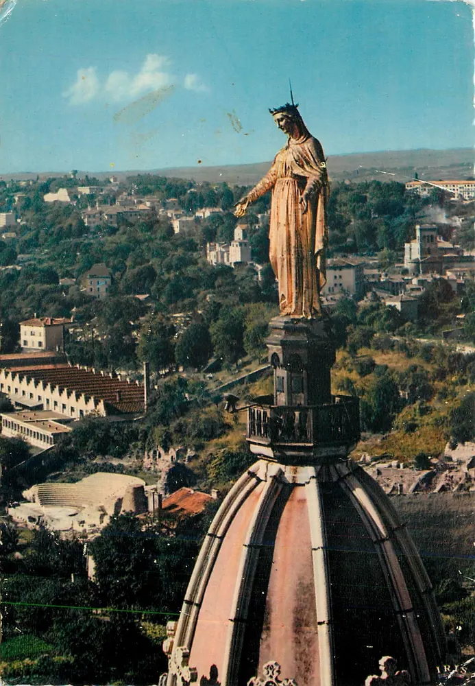 Nossa Senhora de Fourvière — Lyon — Edições IRIS - Frente