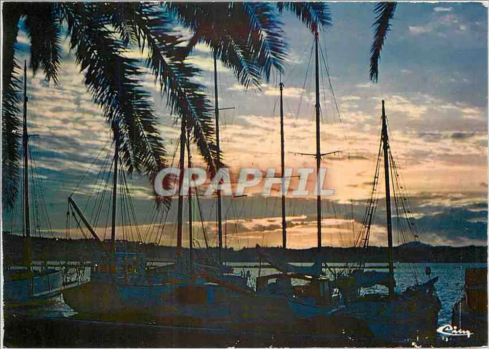 Sonnenuntergang an der Côte d'Azur — Ansicht eines Hafens mit Segelbooten — Verlag Cinq - Vorderseite