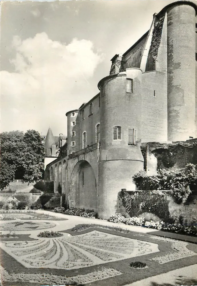 Albi (Tarn) — Garten des Erzbischofs und die Tore von Albi — Éditions des Frères Lumière, Lyon - Vorderseite
