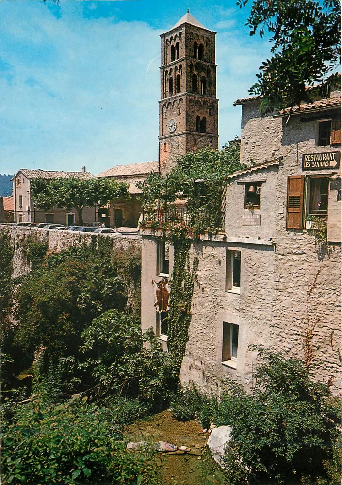 Les Santons — Vista do vilarejo com a igreja e restaurante — Edição Tardy - Frente