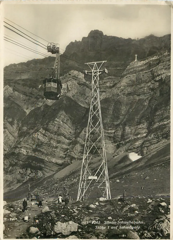 Säntis-Schwebebahn — Suporte 1 em Schwägalp - Frente