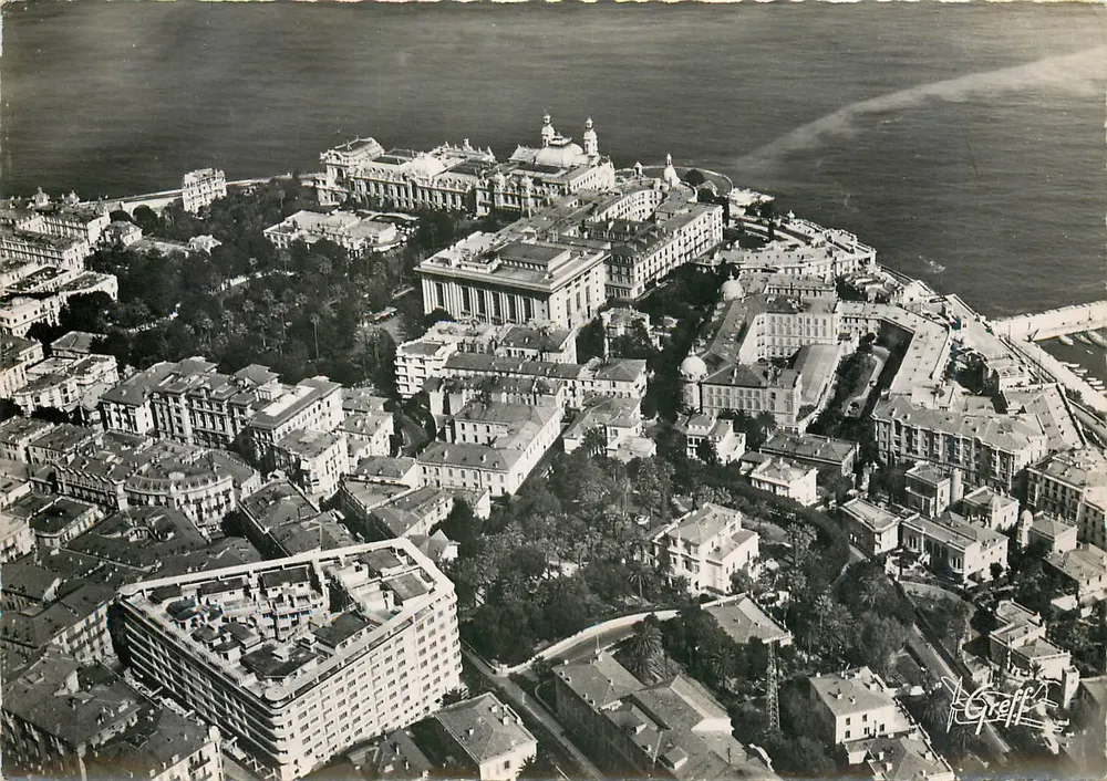 Monte-Carlo — Luftbild des Casinos, des Sportings und des Victoria — Greff, Paris - Vorderseite