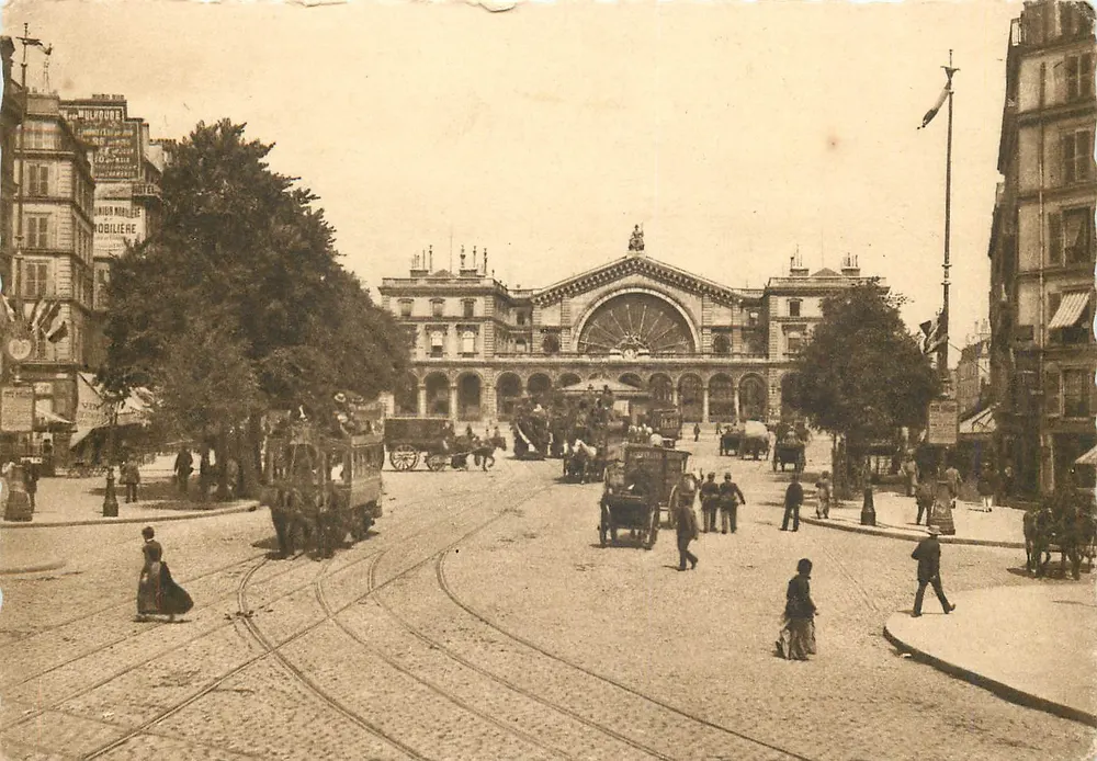 Estação de Leste — Paris — Compagnia dos Artes Fotocinematográficas, Paris - Frente