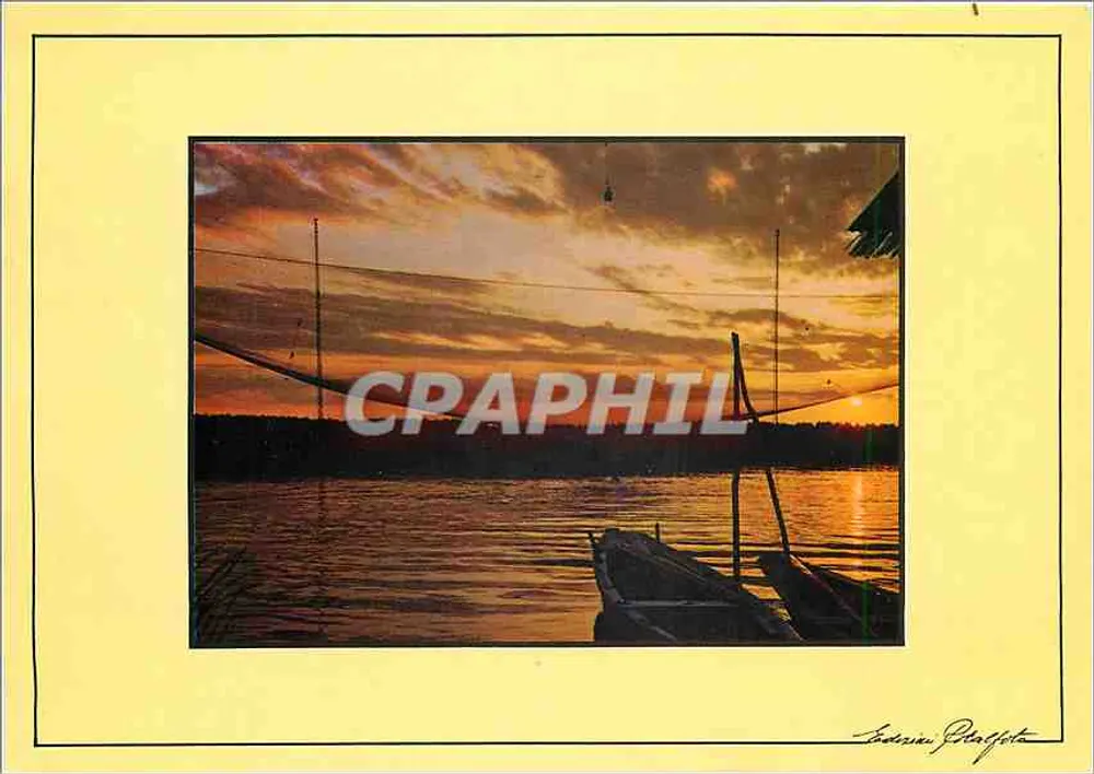 Pôr do sol sobre um lago — vista de pesca — Federico Phalfoto - Frente