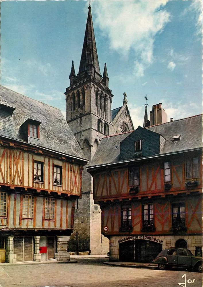 Place Henri IV und die Kathedrale — Vannes (Morbihan) — Editions d'Art JOS - Vorderseite