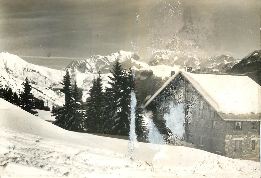 Haute-Luce — Les Pemonts (Savoie) — Centre de vacances de la ville de Clamart - Vorderseite