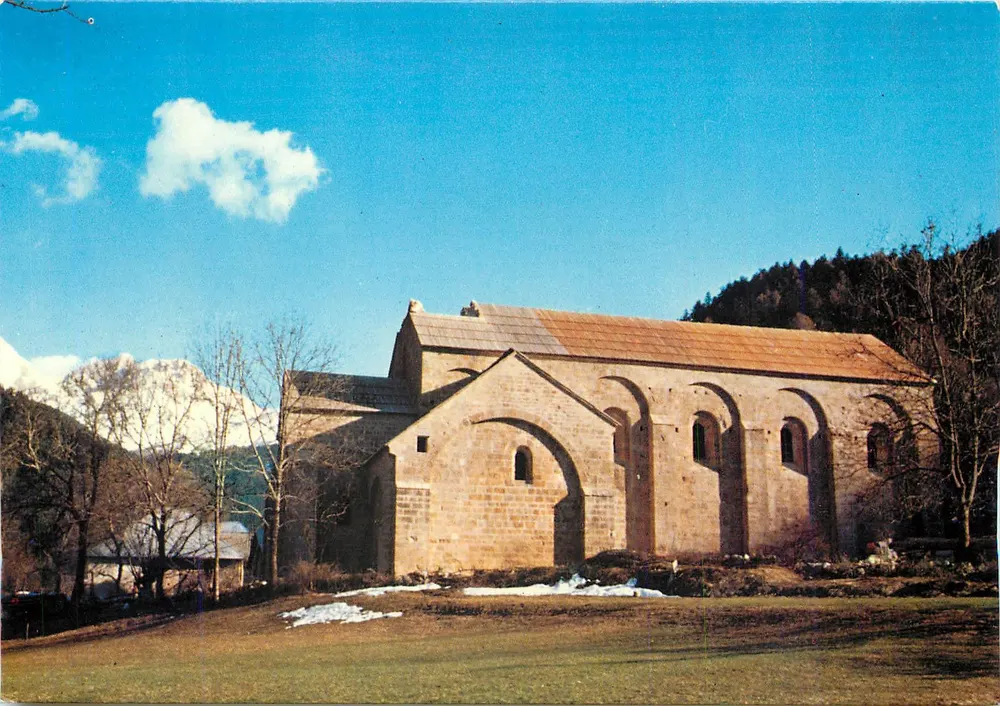 Roman Abbey of Boscodon — View from the North after restoration — Association des Amis de Boscodon - Front