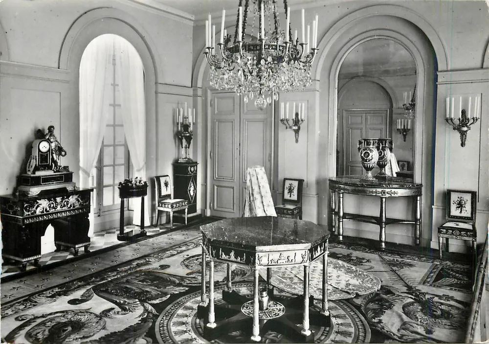 Sala de Espera — Museu Nacional de Malmaison — Éditions Nationaux, 1955 - Frente