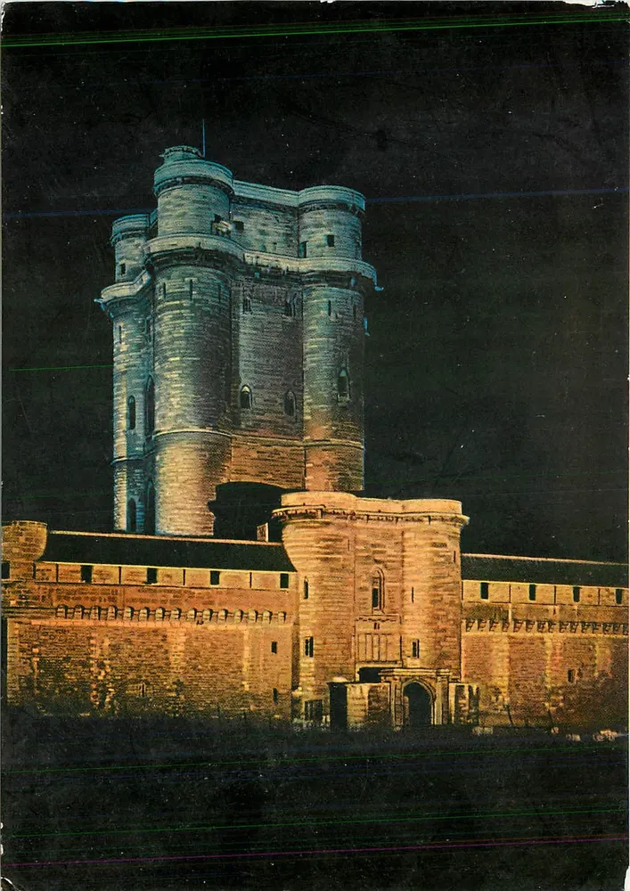 O Castelo de Vincennes — O Donjon (século XIV) — Panoramas, 35, rue de Seine, Paris - Frente