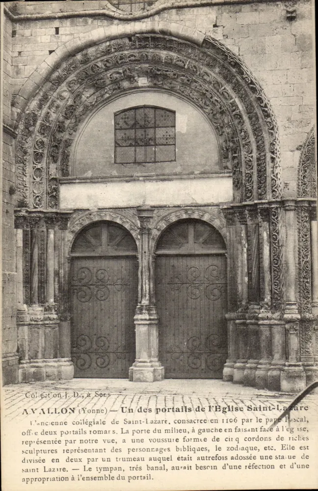 Avallon (Yonne) — Eines der Portale der Kirche Saint-Lazare — Sammlung J. D., in Sers - Vorderseite
