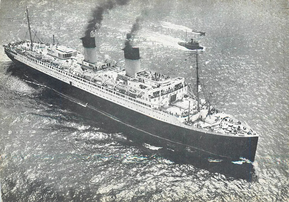 S/S 'ILE-DE-FRANCE' — Compagnie Générale Transatlantique — 45,330 Gross Tons - Vorderseite