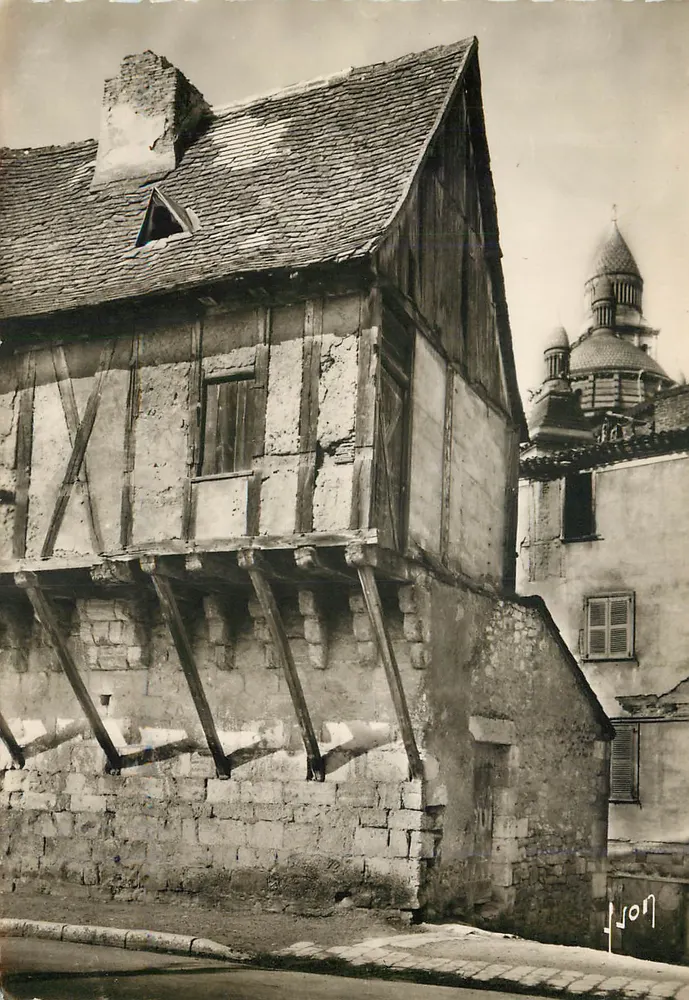 Périgueux (Dordogne) — Vieux moulin du Moyen Âge — Éditeurs d'Art, Paris - Recto
