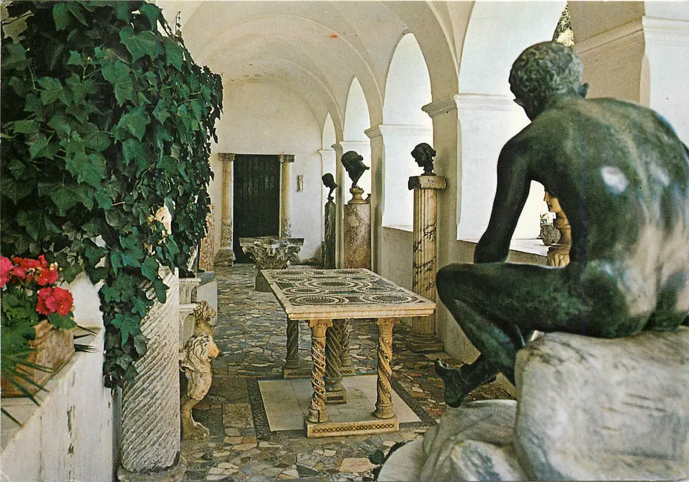 Loggia das esculturas — Villa San Michele — edição Axel Munthe, série 9359/C - Frente