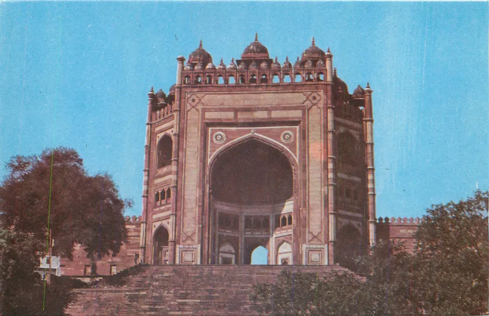 Buland Gate, Fatehpur Sikri — Agra - Recto
