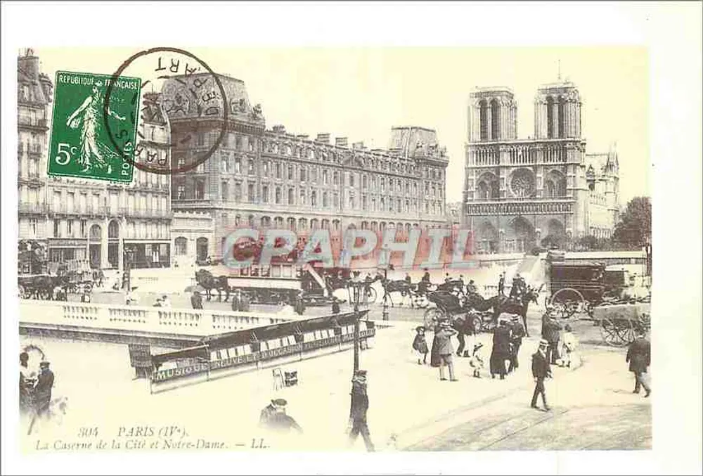 Paris (IVe) — A Caserna da Cidade e a Notre-Dame — LL. - Frente