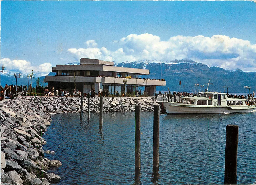 Lago Léman — Vista do cais e do edifício moderno em Lausanne-Ouchy — Edição Perrochet - Frente