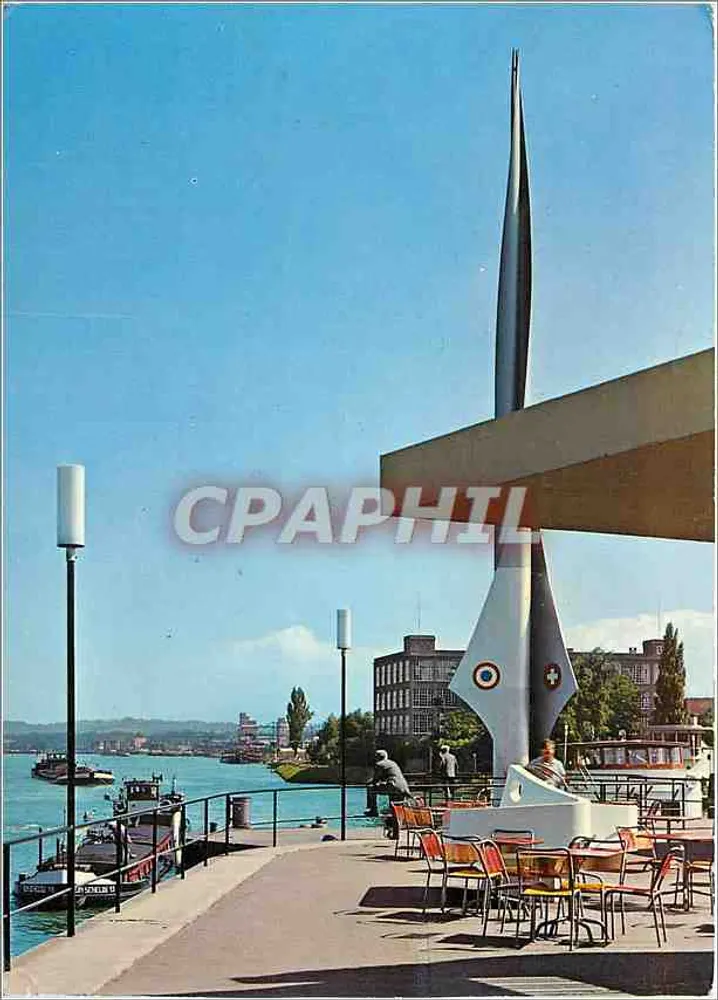 Port of Rhine at Klein-Hüningen — view of the aeronautical monument - Front